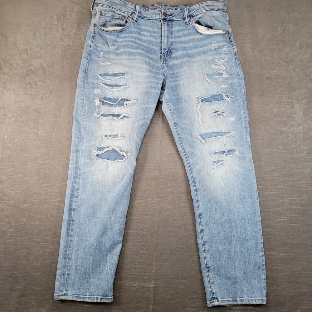 American Eagle Jeans Mens Actual Size 38x29 Light Blue Airflex+ Distressed Denim